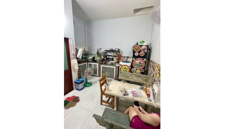 HẺM 5M THÔNG LIÊN KHU 8-9 - 40M2 - 2 TẦNG 2PN - CẠNH TRƯỜNG MÀM NON NGUYỆT QUẾ - GIÁ CHỈ 3.8 TỶ